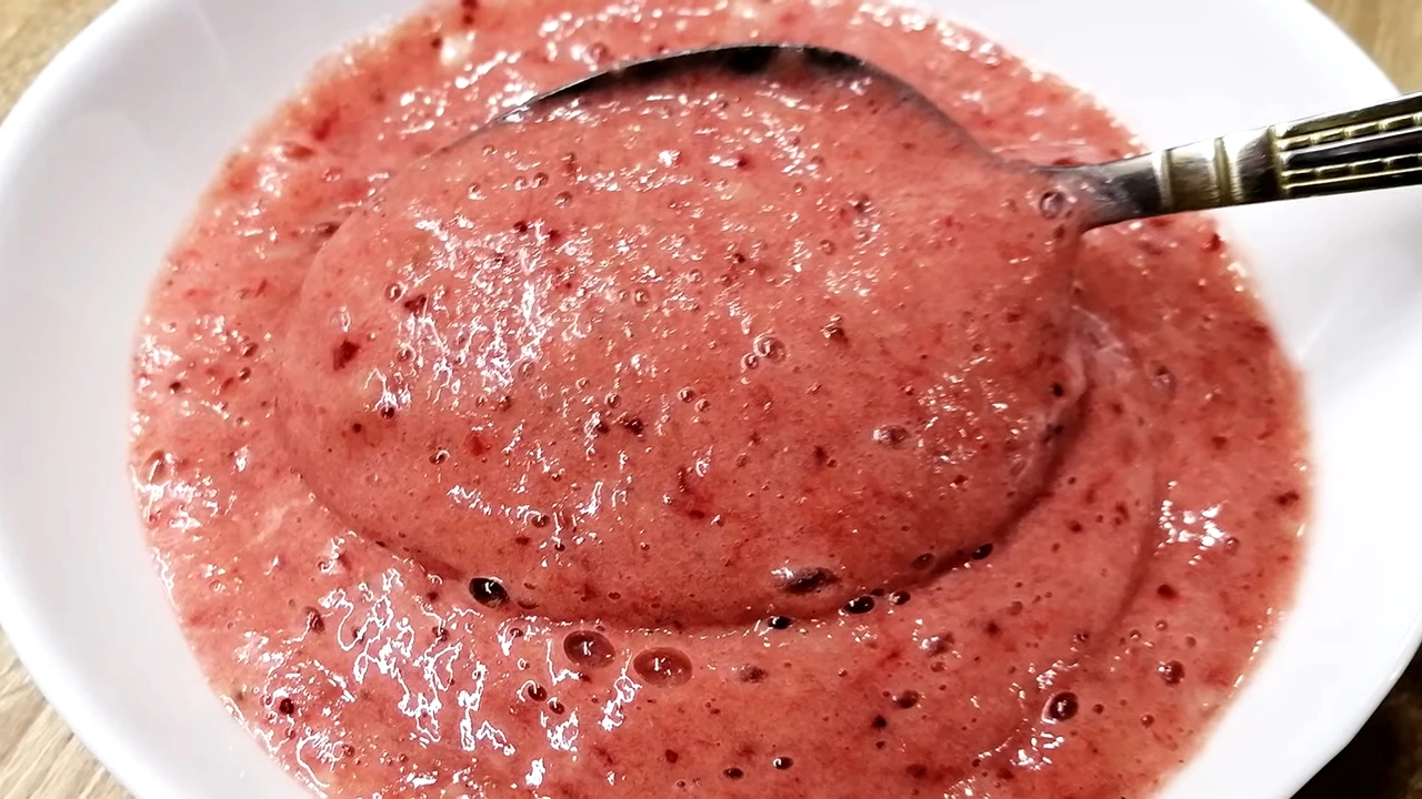 Бананово клубничное пюре