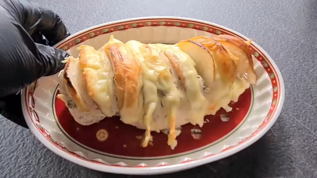 Куриная грудка с яблоками