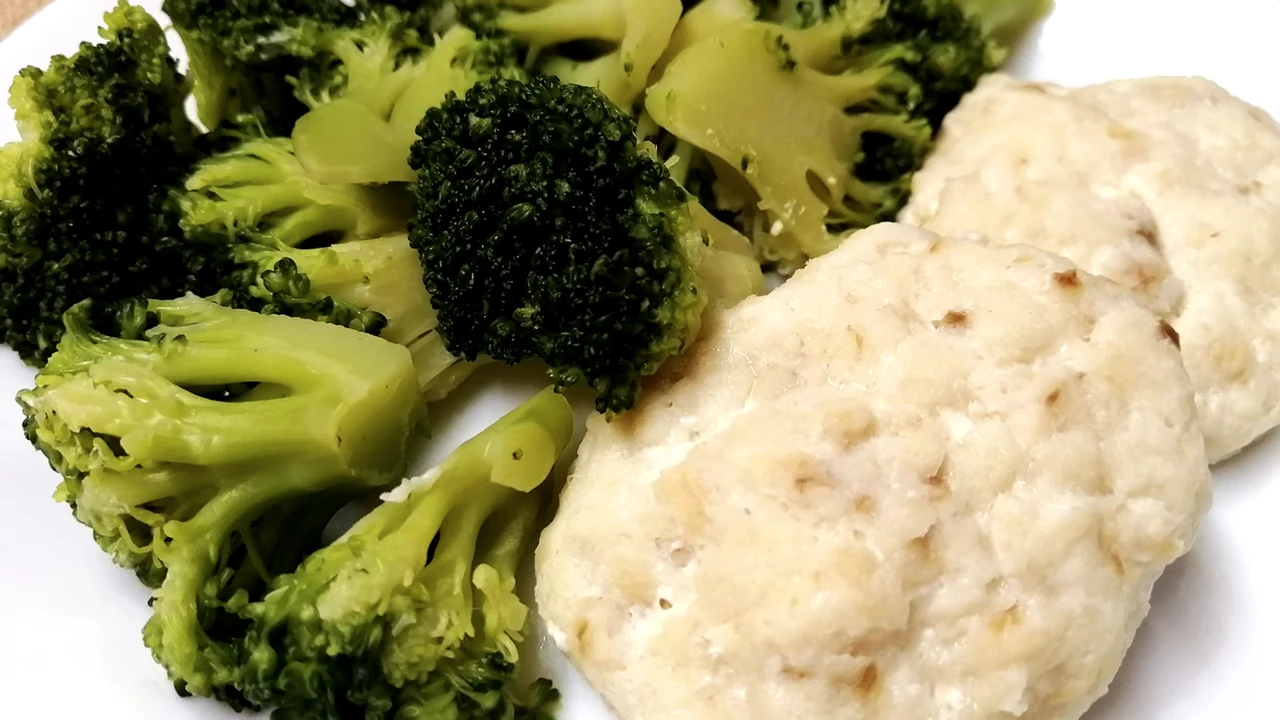 Котлеты из трески, на гарнир брокколи