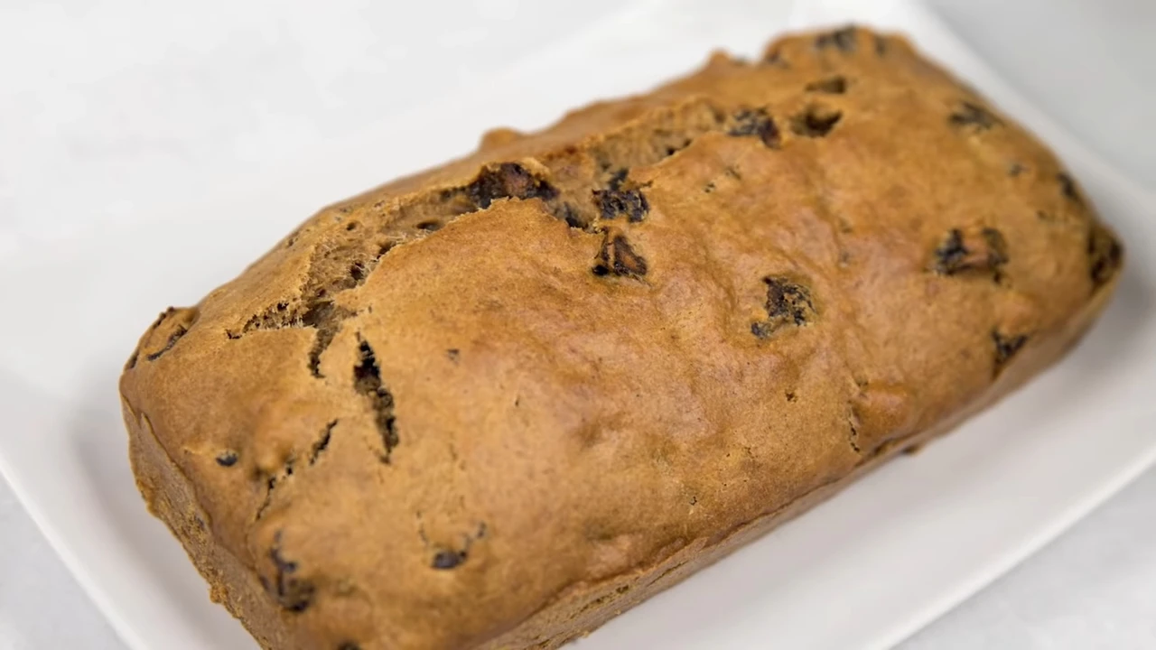 Постный кекс с черносливом