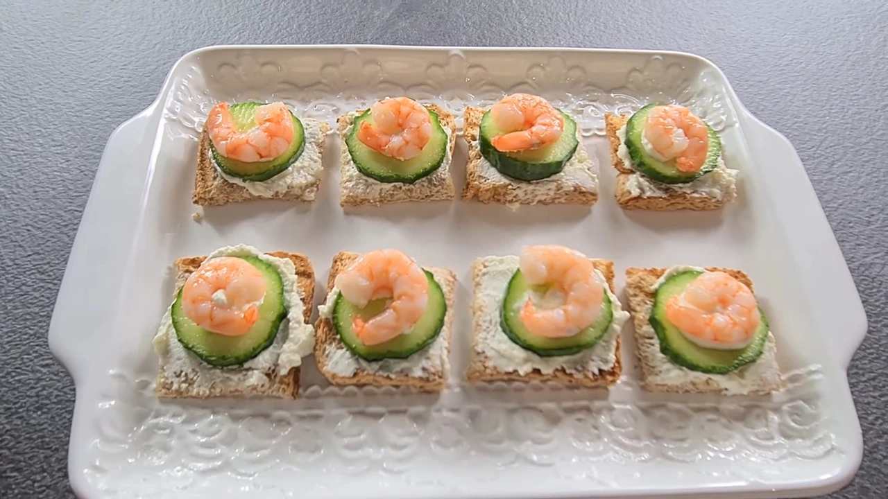 Закуска с креветками