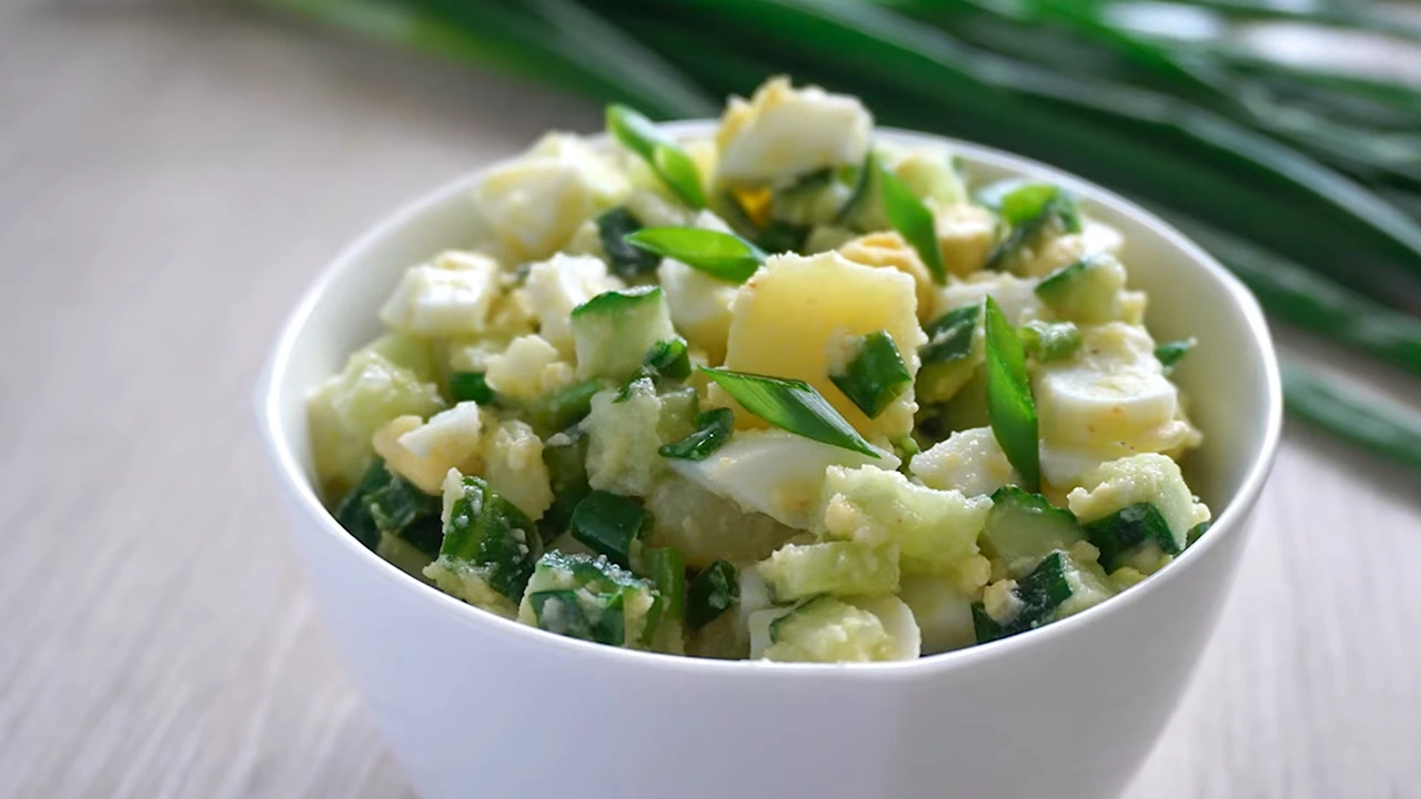 Салат с картофелем