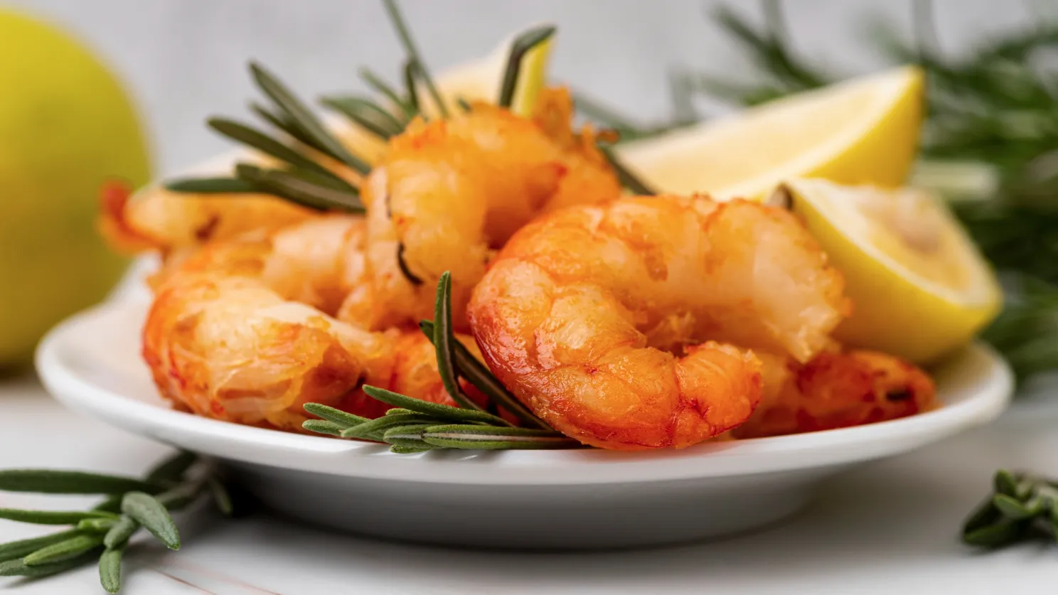 Вкусные креветки в кляре