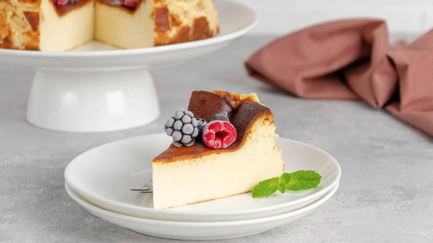 Подача чизкейка